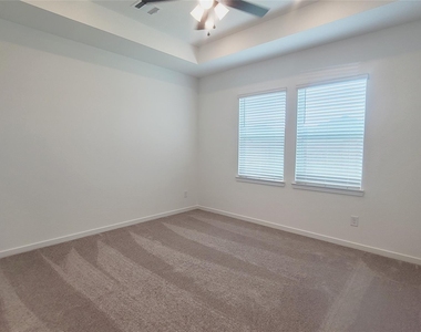 21523 Banpo Bend Drive - Photo Thumbnail 22