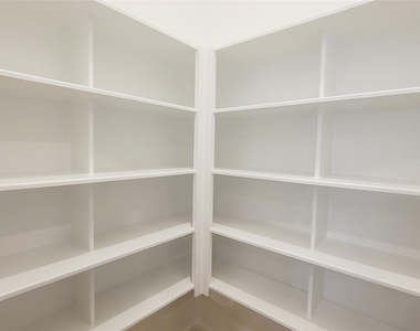 21523 Banpo Bend Drive - Photo Thumbnail 15