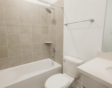 21523 Banpo Bend Drive - Photo Thumbnail 5