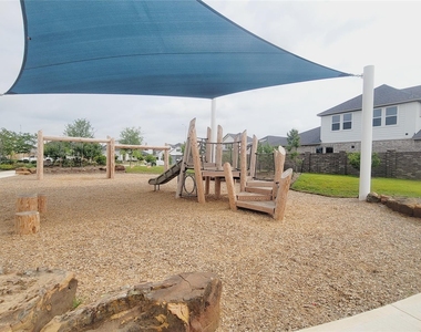 21523 Banpo Bend Drive - Photo Thumbnail 32