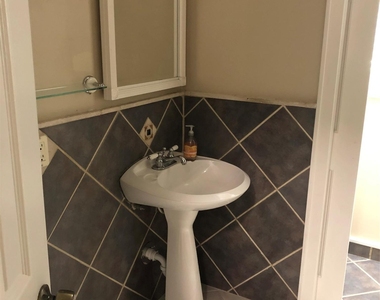 13426 Conklin Lane - Photo Thumbnail 10