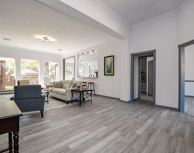 20011 Polly Creek Way - Photo Thumbnail 5