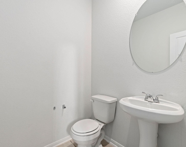 5319 Rivers Edge Drive - Photo Thumbnail 21