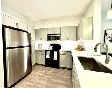 3333 Weslayan Street - Photo Thumbnail 7