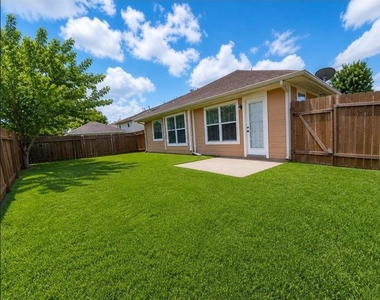 20022 Rustic Lake Ln - Photo Thumbnail 11
