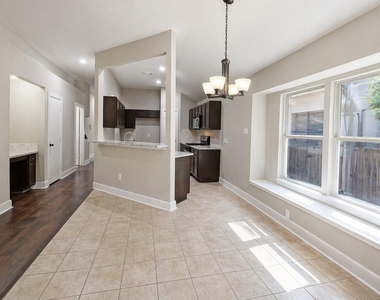 20022 Rustic Lake Ln - Photo Thumbnail 3