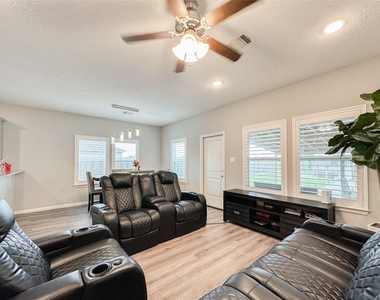 727 Road 5105 - Photo Thumbnail 19