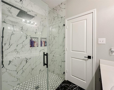 727 Road 5105 - Photo Thumbnail 30
