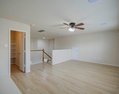 15115 Russet Bend Lane - Photo Thumbnail 33