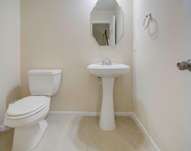15115 Russet Bend Lane - Photo Thumbnail 17