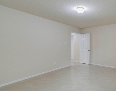 15115 Russet Bend Lane - Photo Thumbnail 9