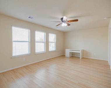 15115 Russet Bend Lane - Photo Thumbnail 31
