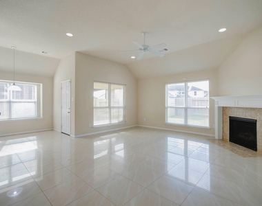 15115 Russet Bend Lane - Photo Thumbnail 18