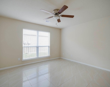 15115 Russet Bend Lane - Photo Thumbnail 15