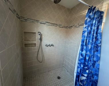 9809 Richmond Ave, Unit J-12 - Photo Thumbnail 14