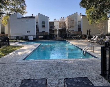 9809 Richmond Ave, Unit J-12 - Photo Thumbnail 20