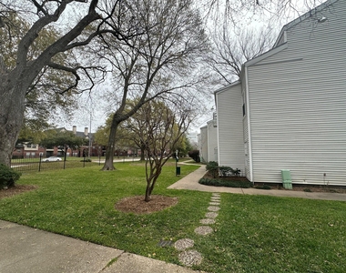 9809 Richmond Ave, Unit J-12 - Photo Thumbnail 23