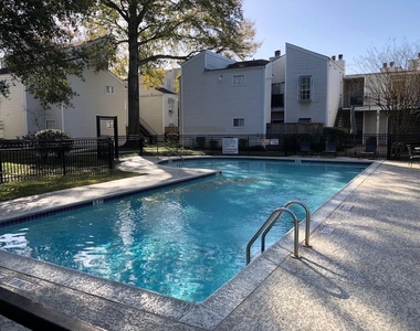 9809 Richmond Ave, Unit J-12 - Photo Thumbnail 19