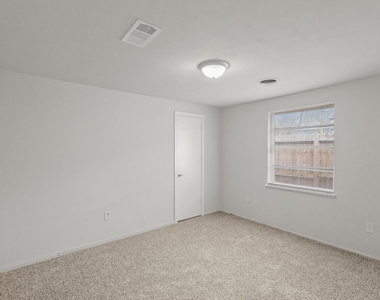 414 Grantham Road - Photo Thumbnail 10