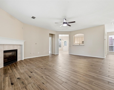 3711 Slocom Drive - Photo Thumbnail 17