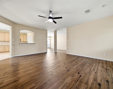 3711 Slocom Drive - Photo Thumbnail 20