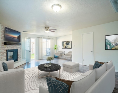 512 Birdsong Drive - Photo Thumbnail 6