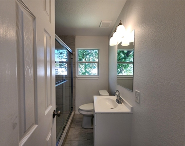 2706 Berry Street - Photo Thumbnail 5