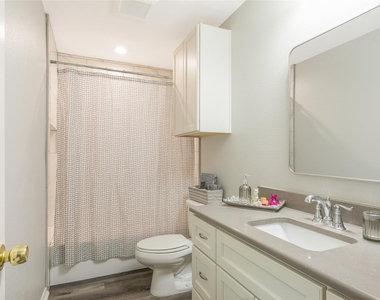 209 Cooner Street - Photo Thumbnail 16