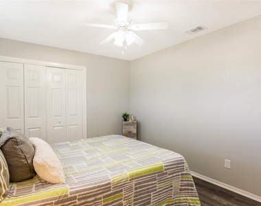 209 Cooner Street - Photo Thumbnail 15