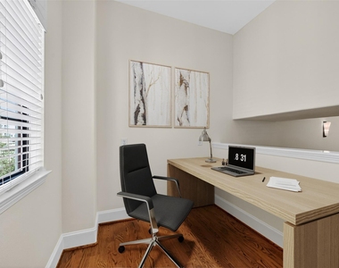5305 Lillian Street - Photo Thumbnail 6
