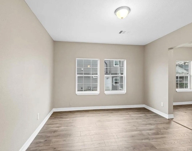 5244 Leeland Street - Photo Thumbnail 13