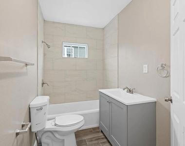 5244 Leeland Street - Photo Thumbnail 15