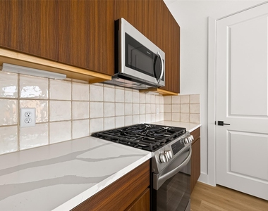7422 Maxroy Street - Photo Thumbnail 13