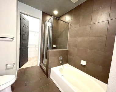 2525 Mccue St Road - Photo Thumbnail 29