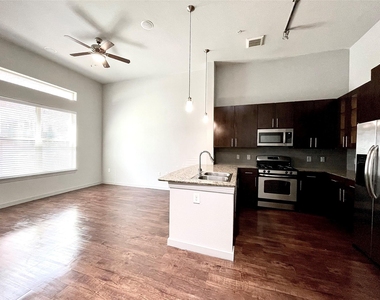 2525 Mccue St Road - Photo Thumbnail 6