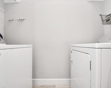308 Palmer Street - Photo Thumbnail 23