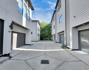 308 Palmer Street - Photo Thumbnail 26