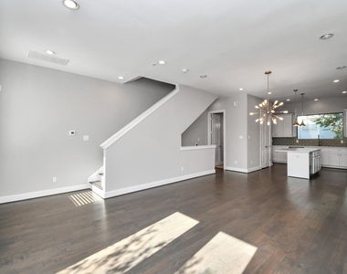 308 Palmer Street - Photo Thumbnail 36