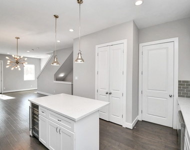 308 Palmer Street - Photo Thumbnail 3