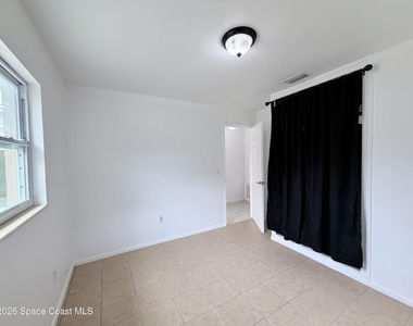 2107 Little John Road - Photo Thumbnail 21