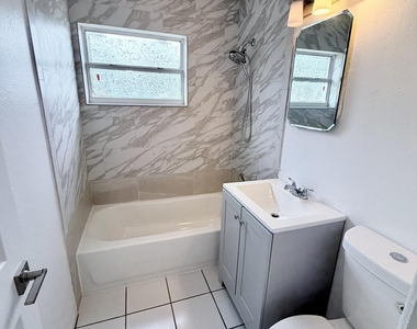 2107 Little John Road - Photo Thumbnail 16