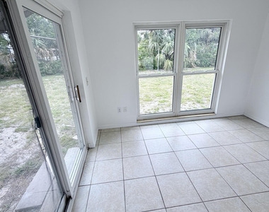 2107 Little John Road - Photo Thumbnail 8