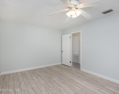 705 3rd Avenue - Photo Thumbnail 9