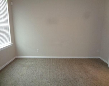 27029 Sofia Forest Drive - Photo Thumbnail 12
