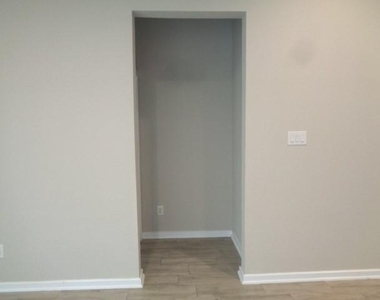 27029 Sofia Forest Drive - Photo Thumbnail 36