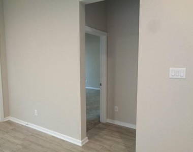 27029 Sofia Forest Drive - Photo Thumbnail 37