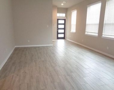 27029 Sofia Forest Drive - Photo Thumbnail 4