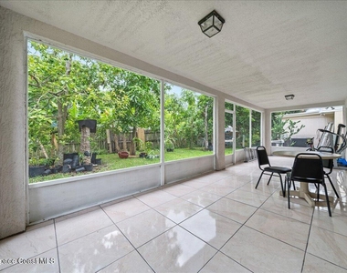 4635 Elena Way - Photo Thumbnail 24