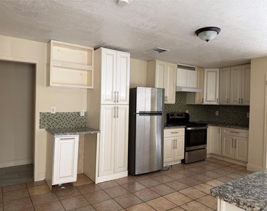 535 Brandon Road - Photo Thumbnail 7