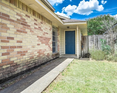 11918 Westwold Drive - Photo Thumbnail 2